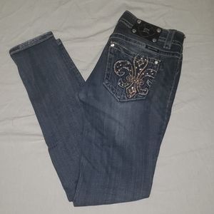 Skinny distressed Miss Me jeans